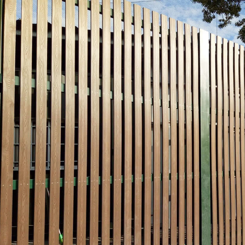Great Wall plategjerde i plasttre (rist)